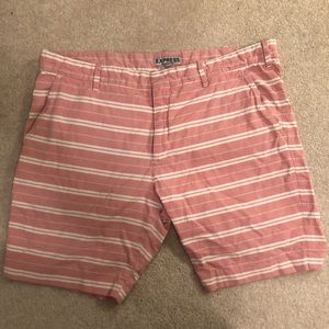 Men’s Express striped shorts